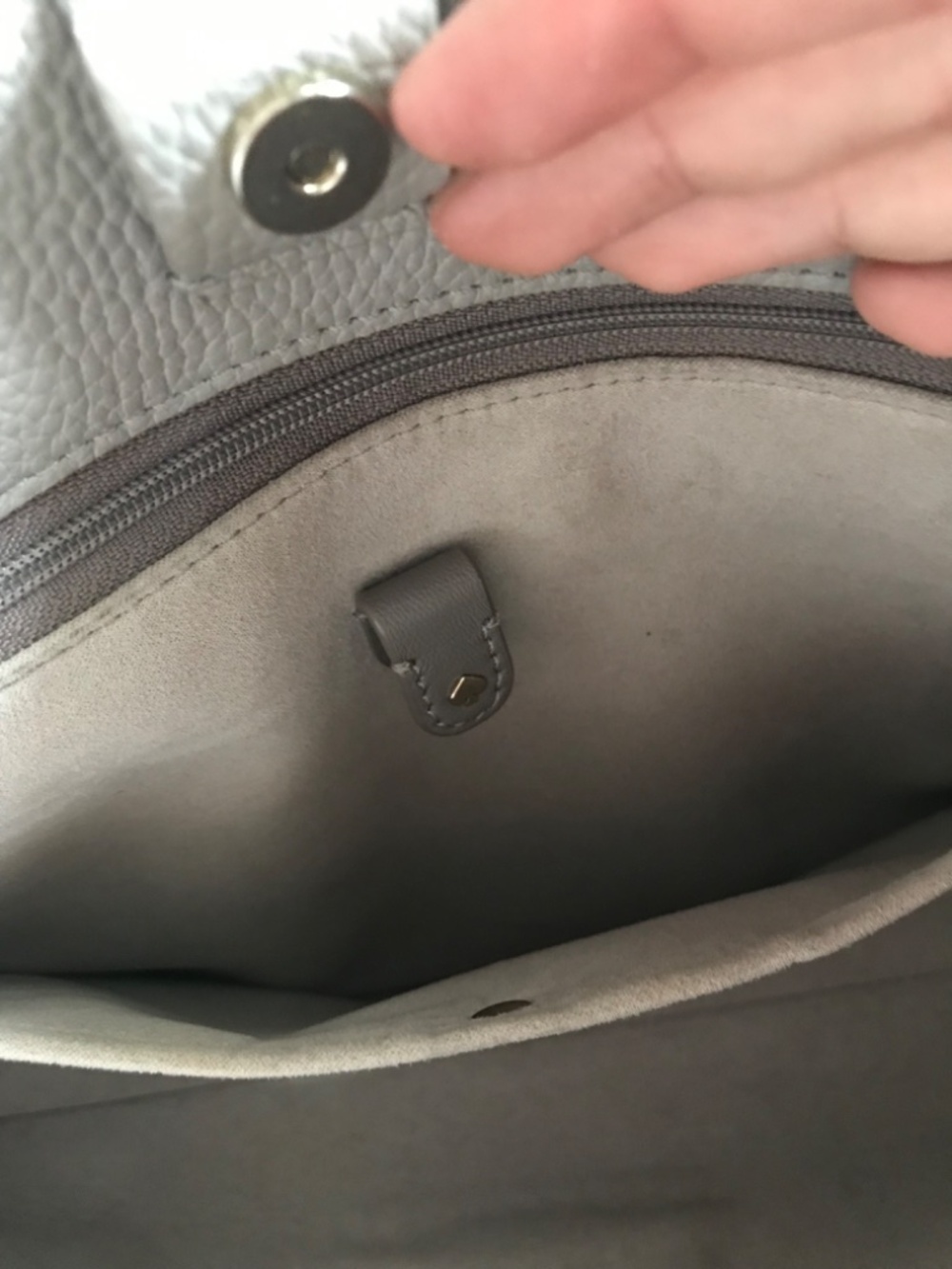 Gray Kate Spade Purse ♠️ - Picture 5 of 6